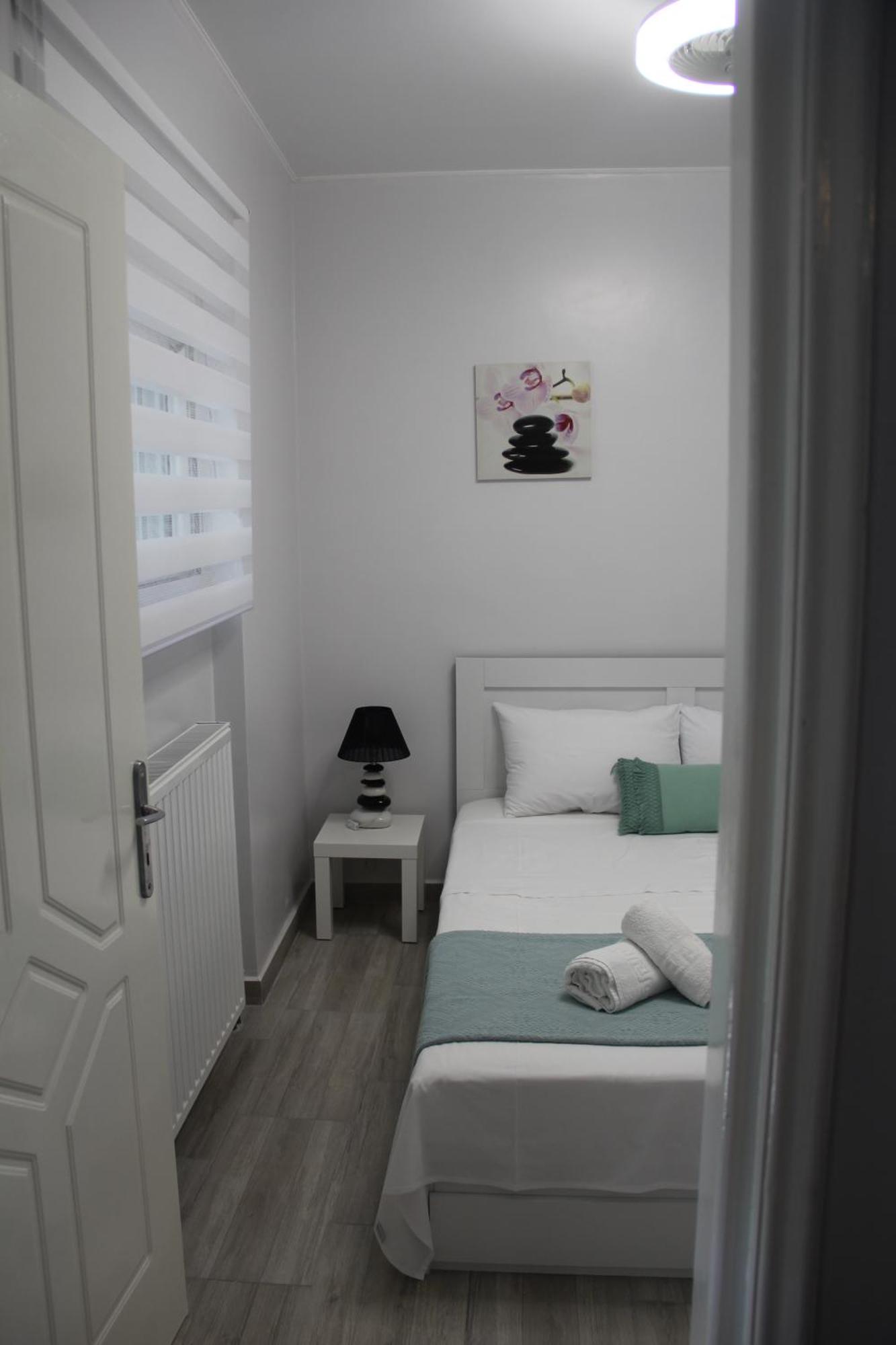 Apartment Patra Greece Esterno foto